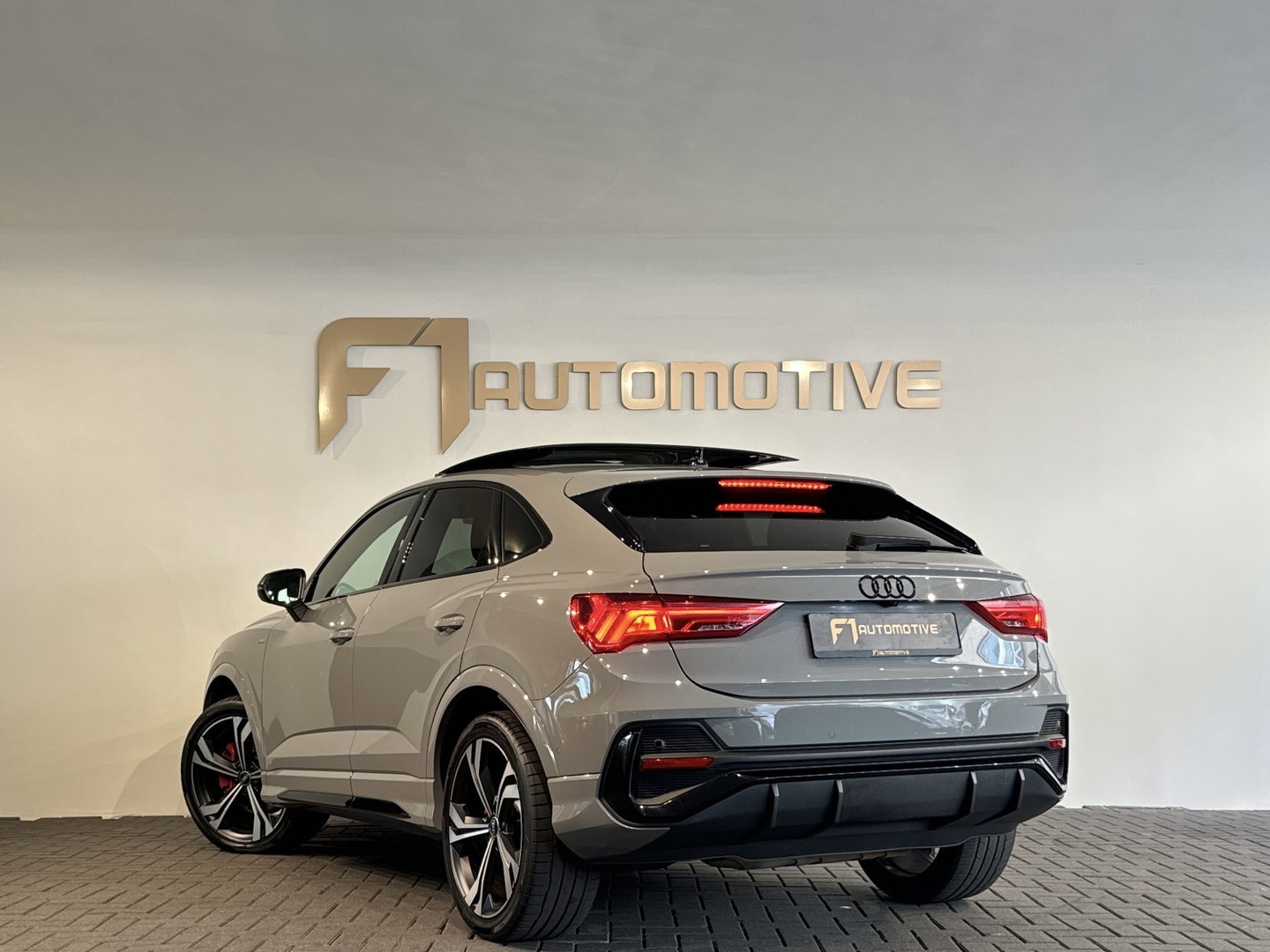 Audi Q3 Sportback 45 TFSI quattro S Edition Pano|Trekhaak|360|B&o|BlindSpot|ACC|Lane Assist|Sfeer|