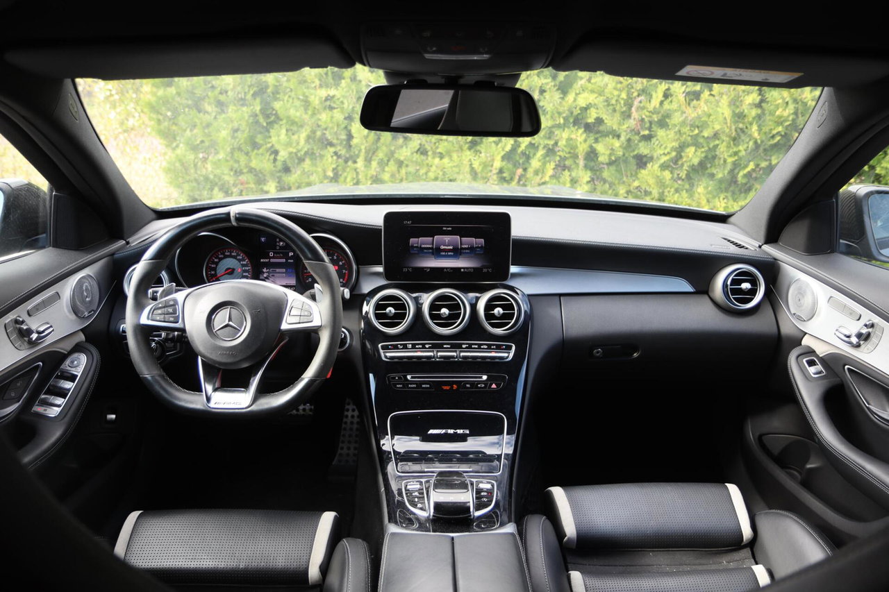 Mercedes-Benz C-Klasse