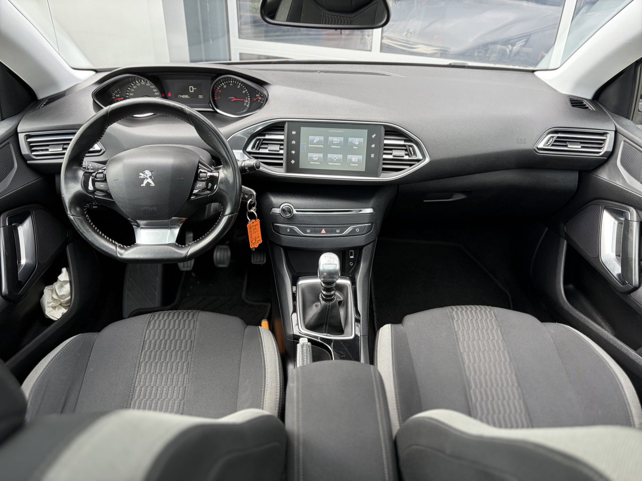 Peugeot 308