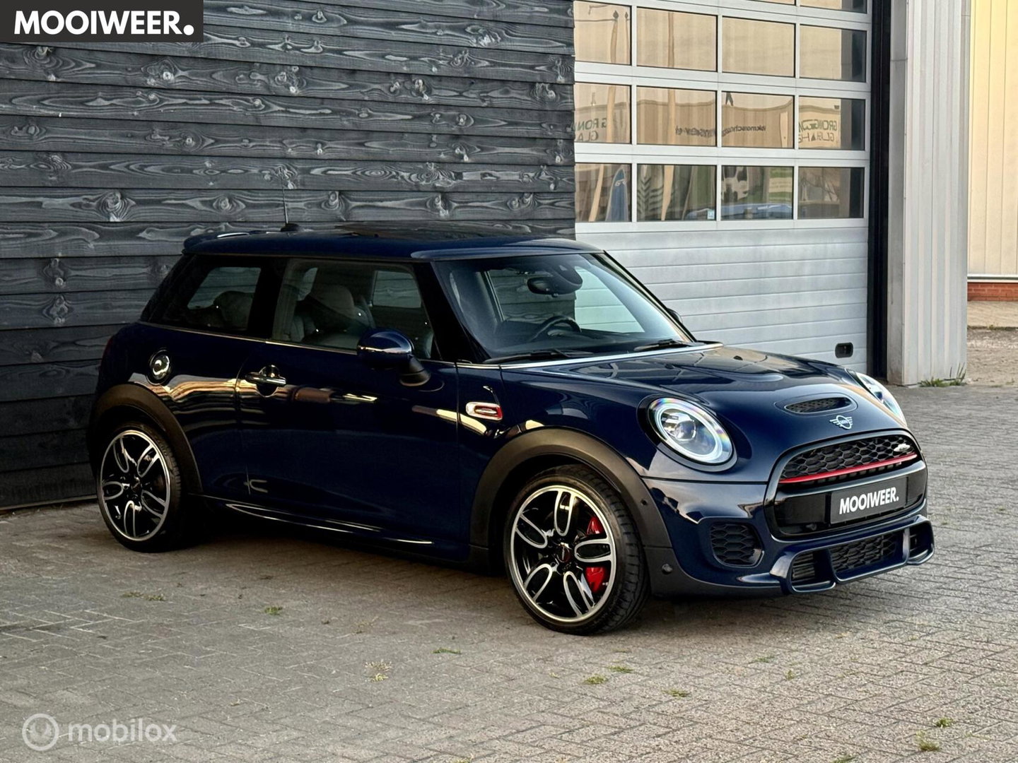 MINI 3-Deurs 2.0 John Cooper Works Chili | Pano | Leder | HUD | 231 PK