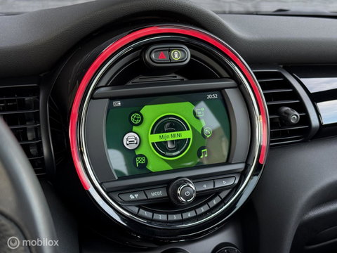 MINI 3-Deurs 2.0 John Cooper Works Chili | Pano | Leder | HUD | 231 PK