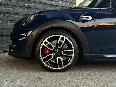 MINI 3-Deurs 2.0 John Cooper Works Chili | Pano | Leder | HUD | 231 PK