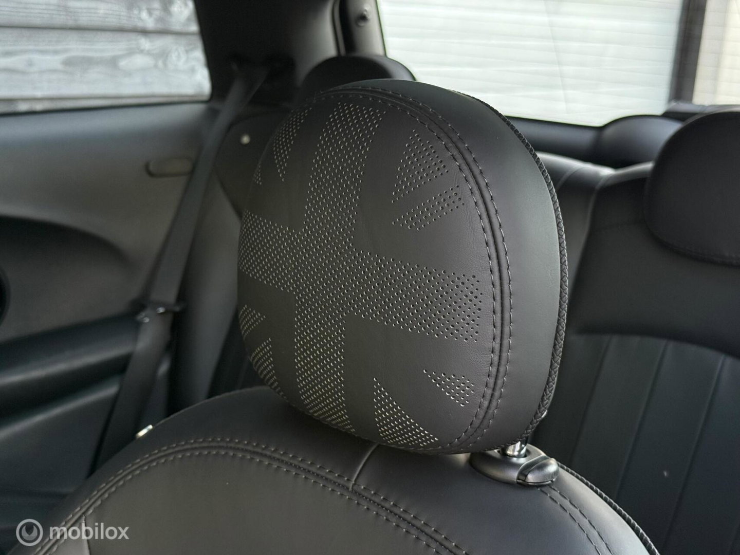 MINI 3-Deurs 2.0 John Cooper Works Chili | Pano | Leder | HUD | 231 PK