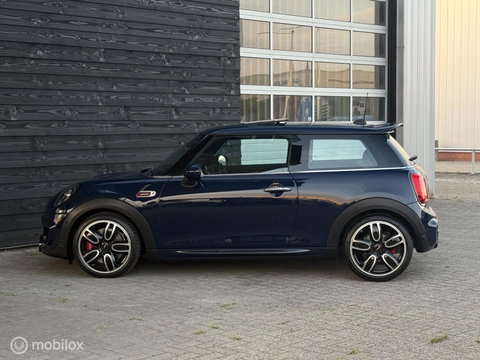MINI 3-Deurs 2.0 John Cooper Works Chili | Pano | Leder | HUD | 231 PK