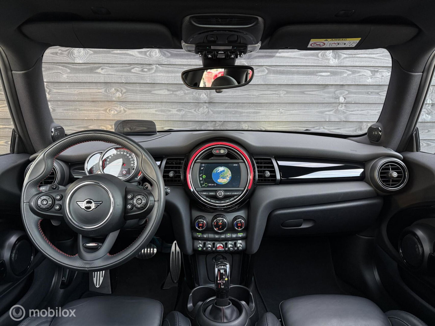MINI 3-Deurs 2.0 John Cooper Works Chili | Pano | Leder | HUD | 231 PK