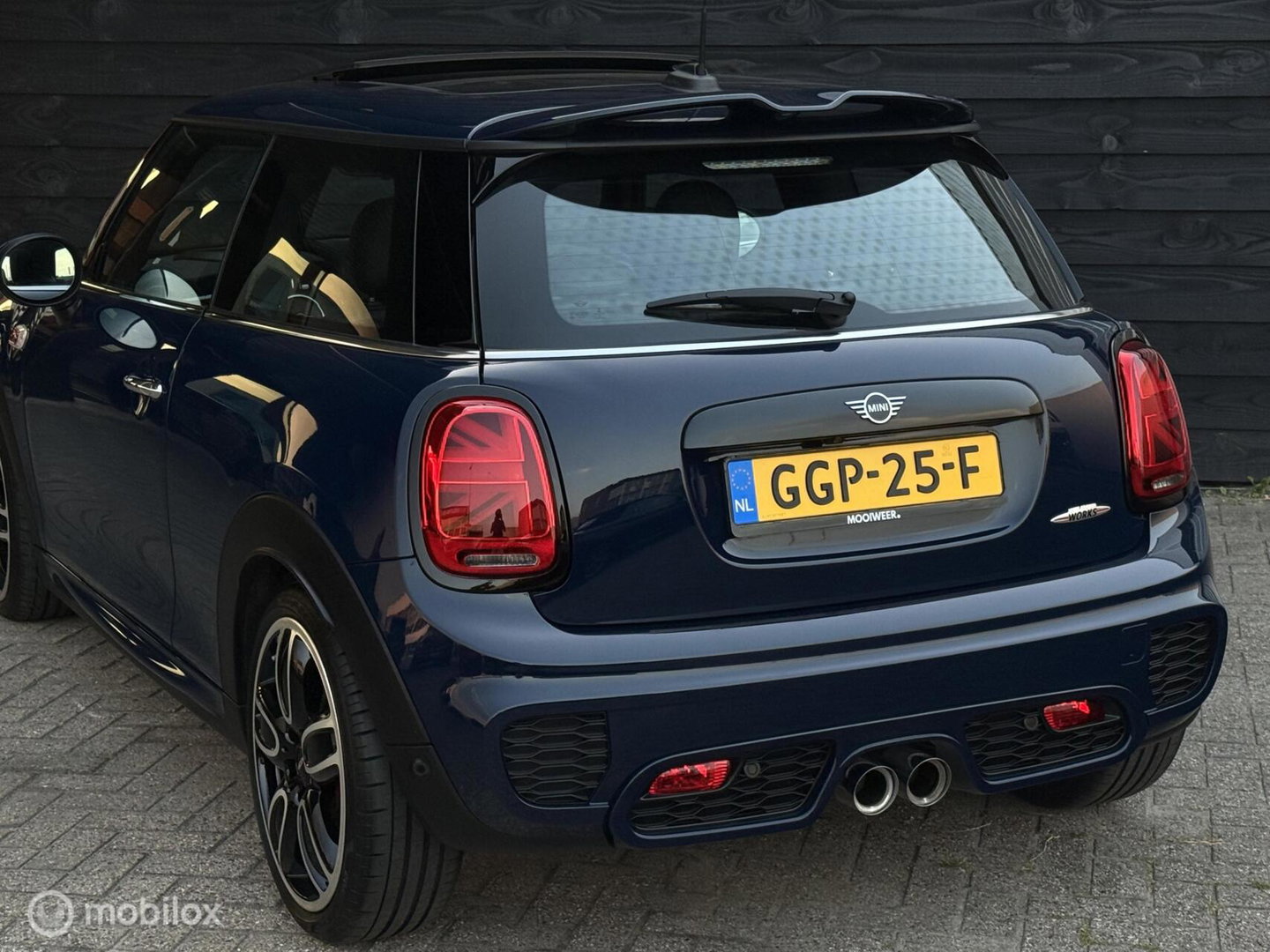 MINI 3-Deurs 2.0 John Cooper Works Chili | Pano | Leder | HUD | 231 PK