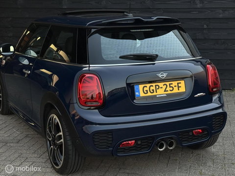 MINI 3-Deurs 2.0 John Cooper Works Chili | Pano | Leder | HUD | 231 PK