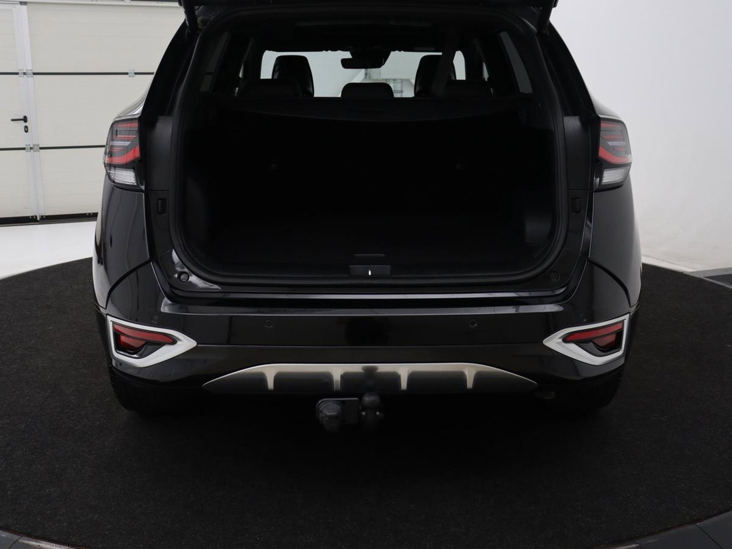 Kia Sportage 1.6 T-GDi Hybrid GT-Line | Panoramadak | Trekhaak | Leder/Alcantara | Stoel & stuurverwarming | Adaptive cruise | Matrix LED | Camera | Carplay | Keyless | Achterbankverwarming