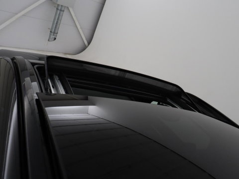 Kia Sportage 1.6 T-GDi Hybrid GT-Line | Panoramadak | Trekhaak | Leder/Alcantara | Stoel & stuurverwarming | Adaptive cruise | Matrix LED | Camera | Carplay | Keyless | Achterbankverwarming