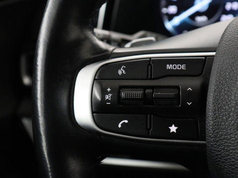 Kia Sportage 1.6 T-GDi Hybrid GT-Line | Panoramadak | Trekhaak | Leder/Alcantara | Stoel & stuurverwarming | Adaptive cruise | Matrix LED | Camera | Carplay | Keyless | Achterbankverwarming