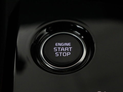 Kia Sportage 1.6 T-GDi Hybrid GT-Line | Panoramadak | Trekhaak | Leder/Alcantara | Stoel & stuurverwarming | Adaptive cruise | Matrix LED | Camera | Carplay | Keyless | Achterbankverwarming