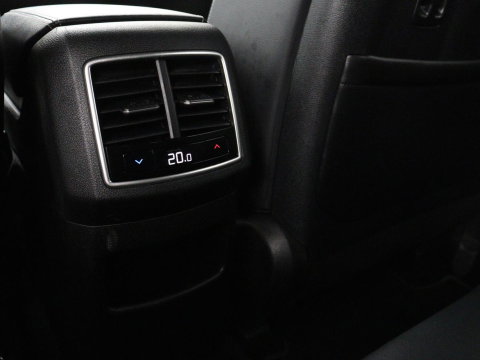 Kia Sportage 1.6 T-GDi Hybrid GT-Line | Panoramadak | Trekhaak | Leder/Alcantara | Stoel & stuurverwarming | Adaptive cruise | Matrix LED | Camera | Carplay | Keyless | Achterbankverwarming