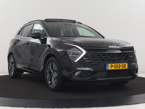 Kia Sportage 1.6 T-GDi Hybrid GT-Line | Panoramadak | Trekhaak | Leder/Alcantara | Stoel & stuurverwarming | Adaptive cruise | Matrix LED | Camera | Carplay | Keyless | Achterbankverwarming