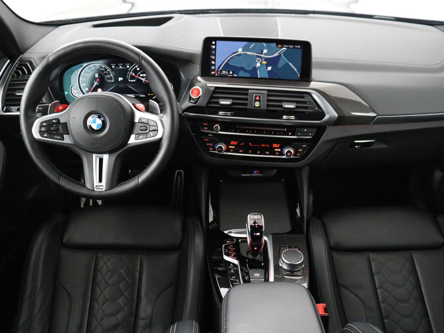 BMW X3 M Competition | Panoramadak | Head-Up | 360 Camera | Adaptive cruise | Leder | Achterbankverwarming | Carplay | Trekhaak | Sfeerverlichting | Harman/Kardon | Navigatie | Keyless | M Sportstoelen | 21'' velgen | Adaptief LED