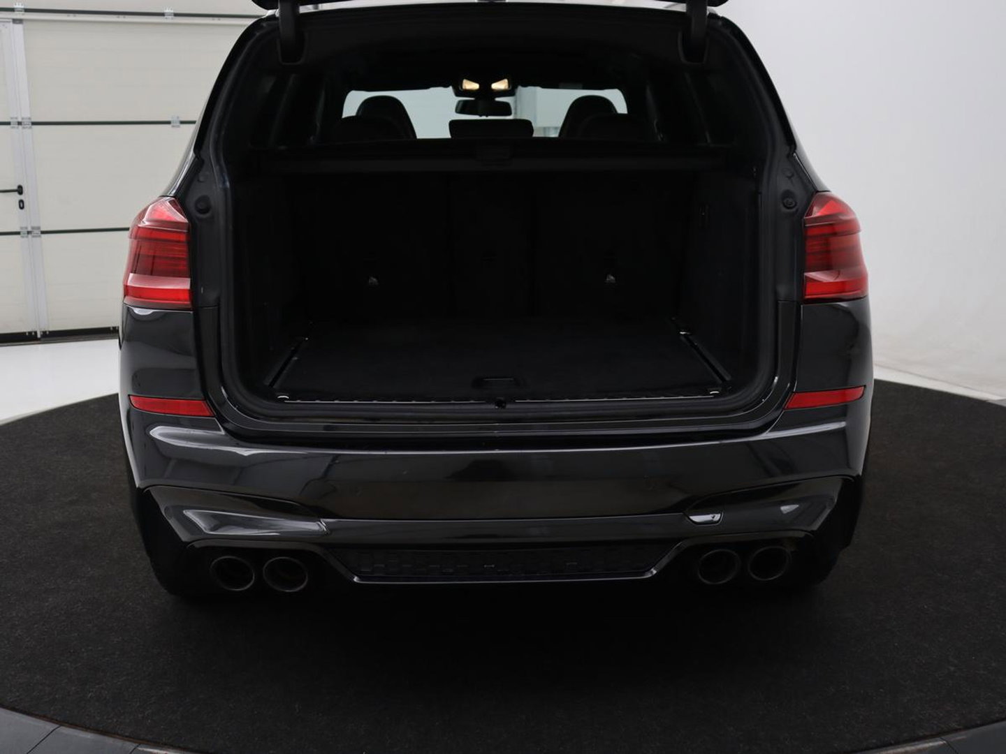 BMW X3 M Competition | Panoramadak | Head-Up | 360 Camera | Adaptive cruise | Leder | Achterbankverwarming | Carplay | Trekhaak | Sfeerverlichting | Harman/Kardon | Navigatie | Keyless | M Sportstoelen | 21'' velgen | Adaptief LED
