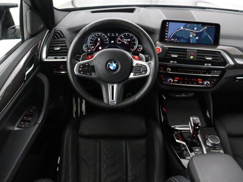 BMW X3 M Competition | Panoramadak | Head-Up | 360 Camera | Adaptive cruise | Leder | Achterbankverwarming | Carplay | Trekhaak | Sfeerverlichting | Harman/Kardon | Navigatie | Keyless | M Sportstoelen | 21'' velgen | Adaptief LED