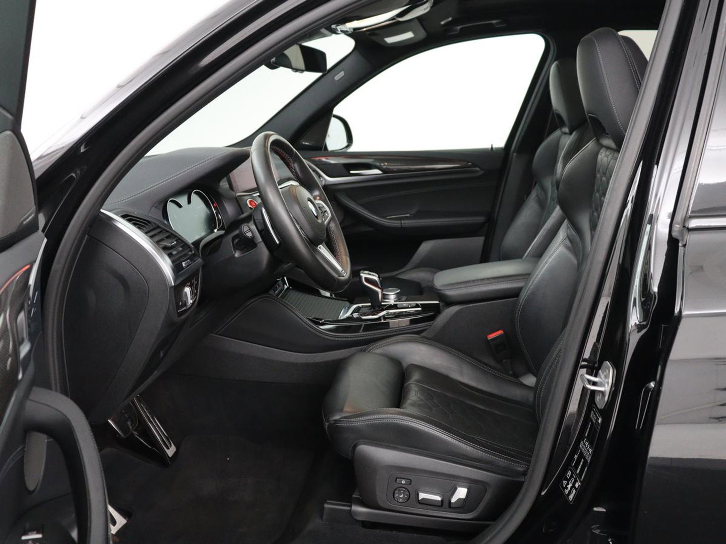 BMW X3 M Competition | Panoramadak | Head-Up | 360 Camera | Adaptive cruise | Leder | Achterbankverwarming | Carplay | Trekhaak | Sfeerverlichting | Harman/Kardon | Navigatie | Keyless | M Sportstoelen | 21'' velgen | Adaptief LED