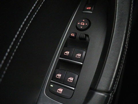 BMW X3 M Competition | Panoramadak | Head-Up | 360 Camera | Adaptive cruise | Leder | Achterbankverwarming | Carplay | Trekhaak | Sfeerverlichting | Harman/Kardon | Navigatie | Keyless | M Sportstoelen | 21'' velgen | Adaptief LED