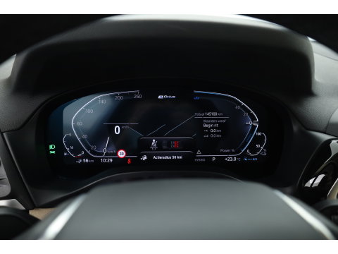 BMW X3 xDrive30e | Elek. Trekhaak | Leder | CarPlay + NAV | Camera + PDC | Stoelverw. | Cruise | Dodehoek. |