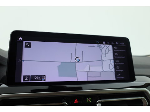 BMW X3 xDrive30e | Elek. Trekhaak | Leder | CarPlay + NAV | Camera + PDC | Stoelverw. | Cruise | Dodehoek. |