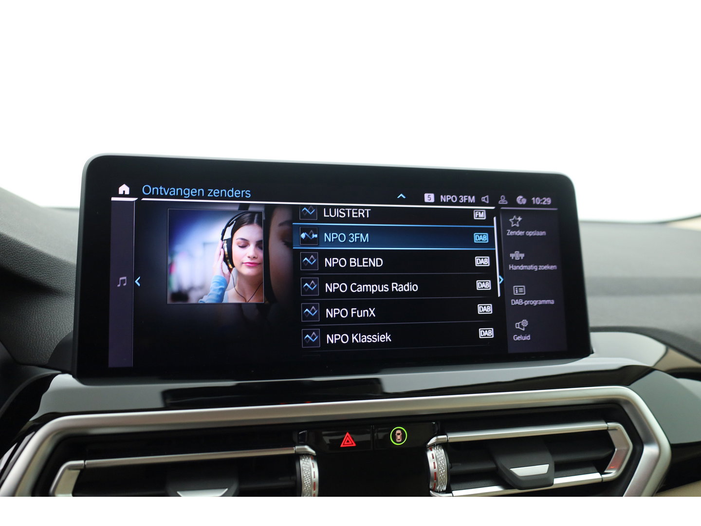 BMW X3 xDrive30e | Elek. Trekhaak | Leder | CarPlay + NAV | Camera + PDC | Stoelverw. | Cruise | Dodehoek. |