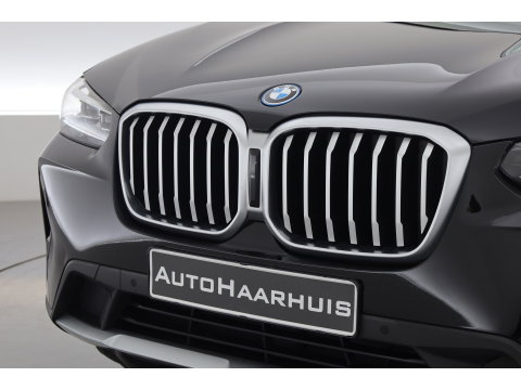 BMW X3 xDrive30e | Elek. Trekhaak | Leder | CarPlay + NAV | Camera + PDC | Stoelverw. | Cruise | Dodehoek. |