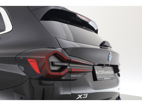 BMW X3 xDrive30e | Elek. Trekhaak | Leder | CarPlay + NAV | Camera + PDC | Stoelverw. | Cruise | Dodehoek. |