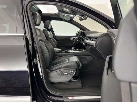Audi Q7 3.0 TDI ultra quattro Pro Line S [7-Pers.] (INCL.BTW) *PANO | ADAPTIVE-CRUISE | LEATHER | FULL-LED | BLINDSPOT | BOSE | MEMORY-PACK | HEATED-COMFORTSEATS | DIGI-COCKPIT | PRIVACY-GLASS | SHIFTPADDLES | CAMERA | AIR-SUSPENSION | 21''AL