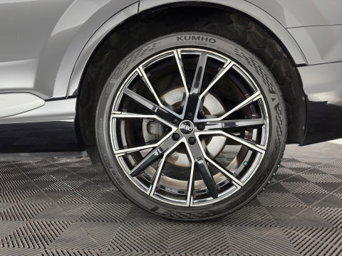 Audi Q7 3.0 TDI ultra quattro Pro Line S [7-Pers.] (INCL.BTW) *PANO | ADAPTIVE-CRUISE | LEATHER | FULL-LED | BLINDSPOT | BOSE | MEMORY-PACK | HEATED-COMFORTSEATS | DIGI-COCKPIT | PRIVACY-GLASS | SHIFTPADDLES | CAMERA | AIR-SUSPENSION | 21''AL