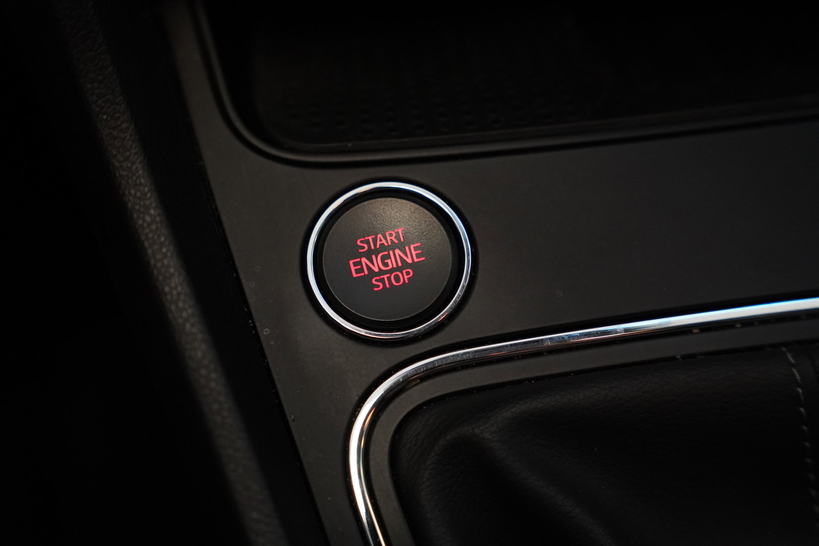 SEAT Leon ST 1.0 EcoTSI Style Business Intense Navigatie CruiseControl Trekhaak!