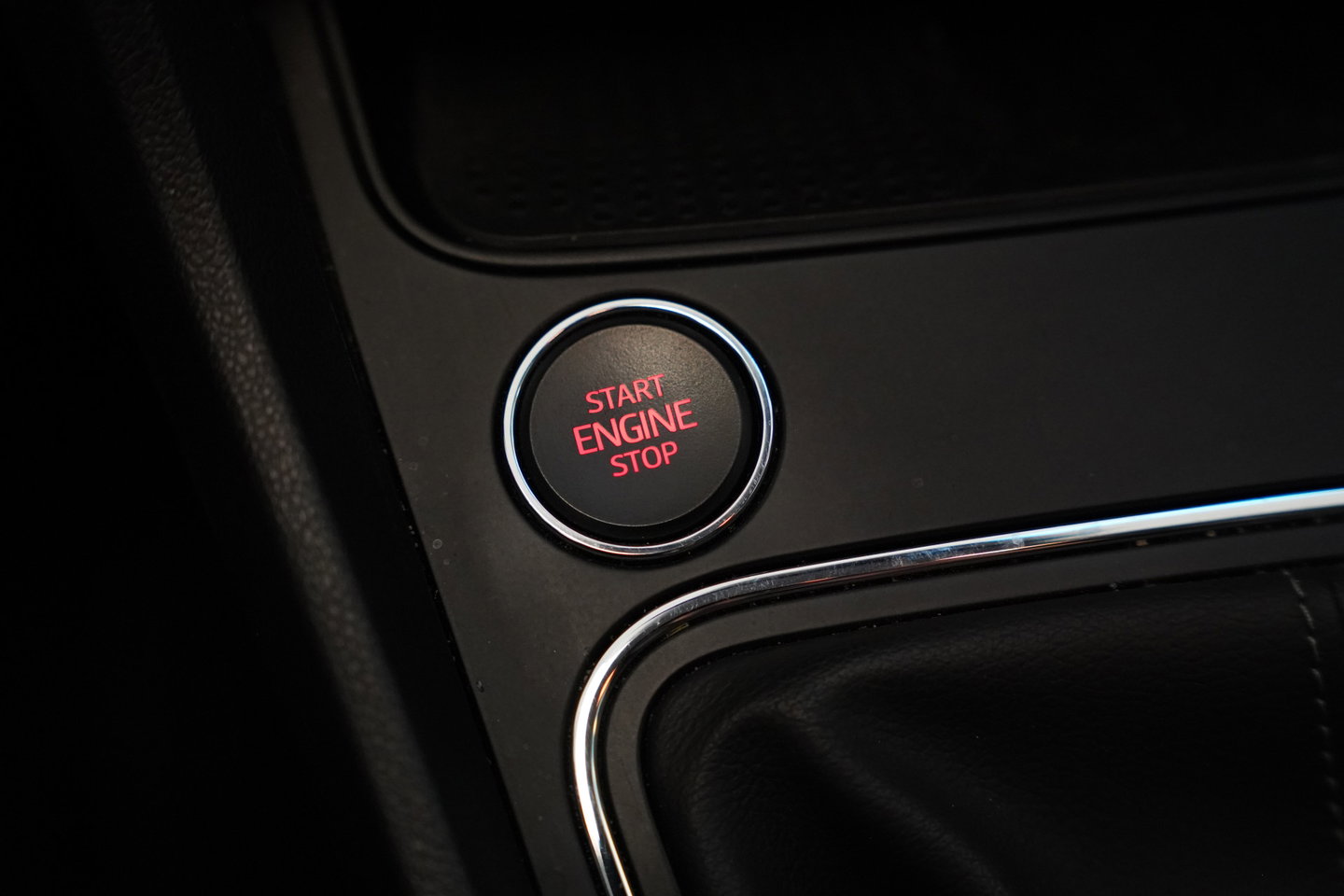 SEAT Leon ST 1.0 EcoTSI Style Business Intense Navigatie CruiseControl Trekhaak!