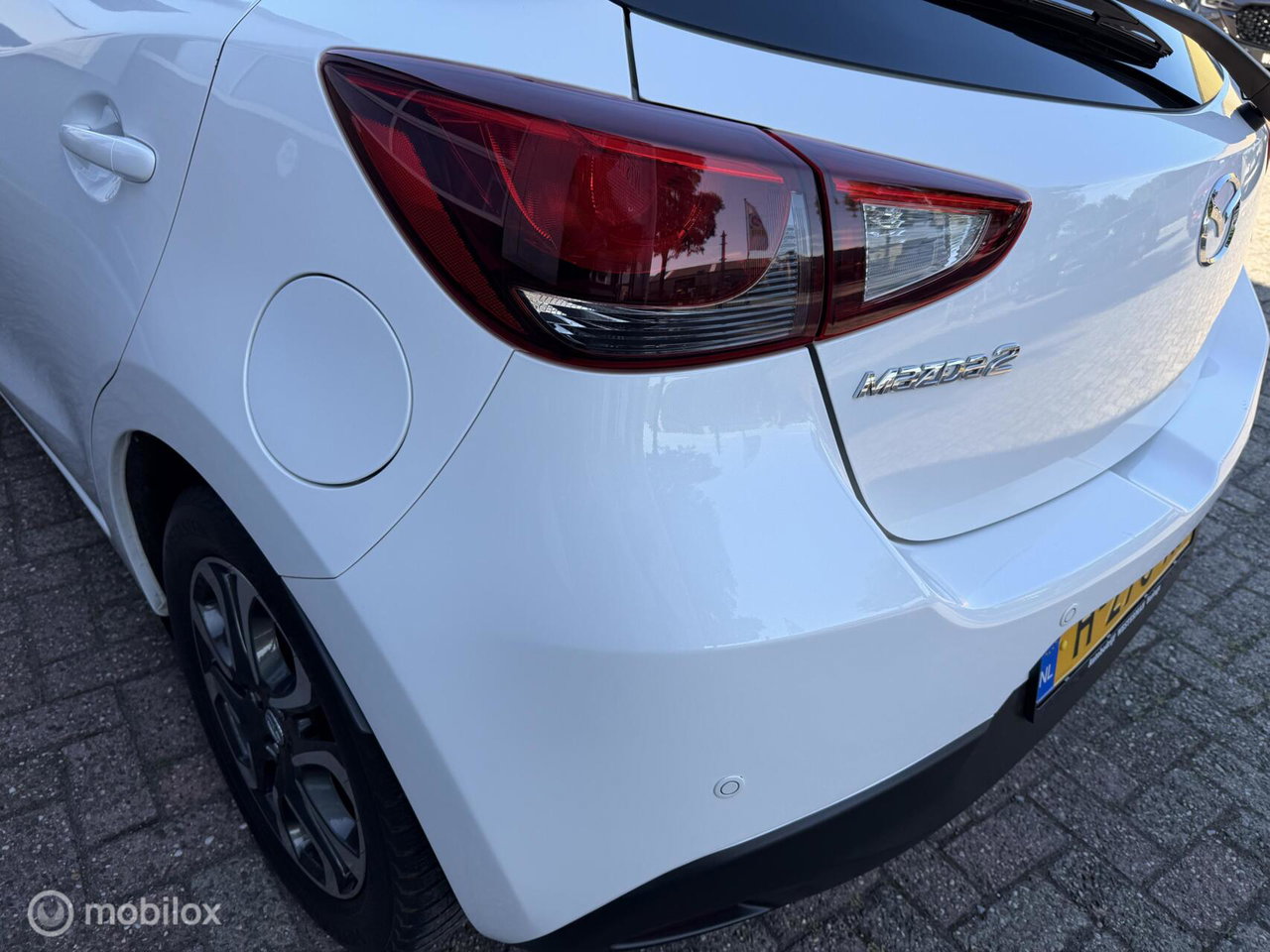 Mazda 2
