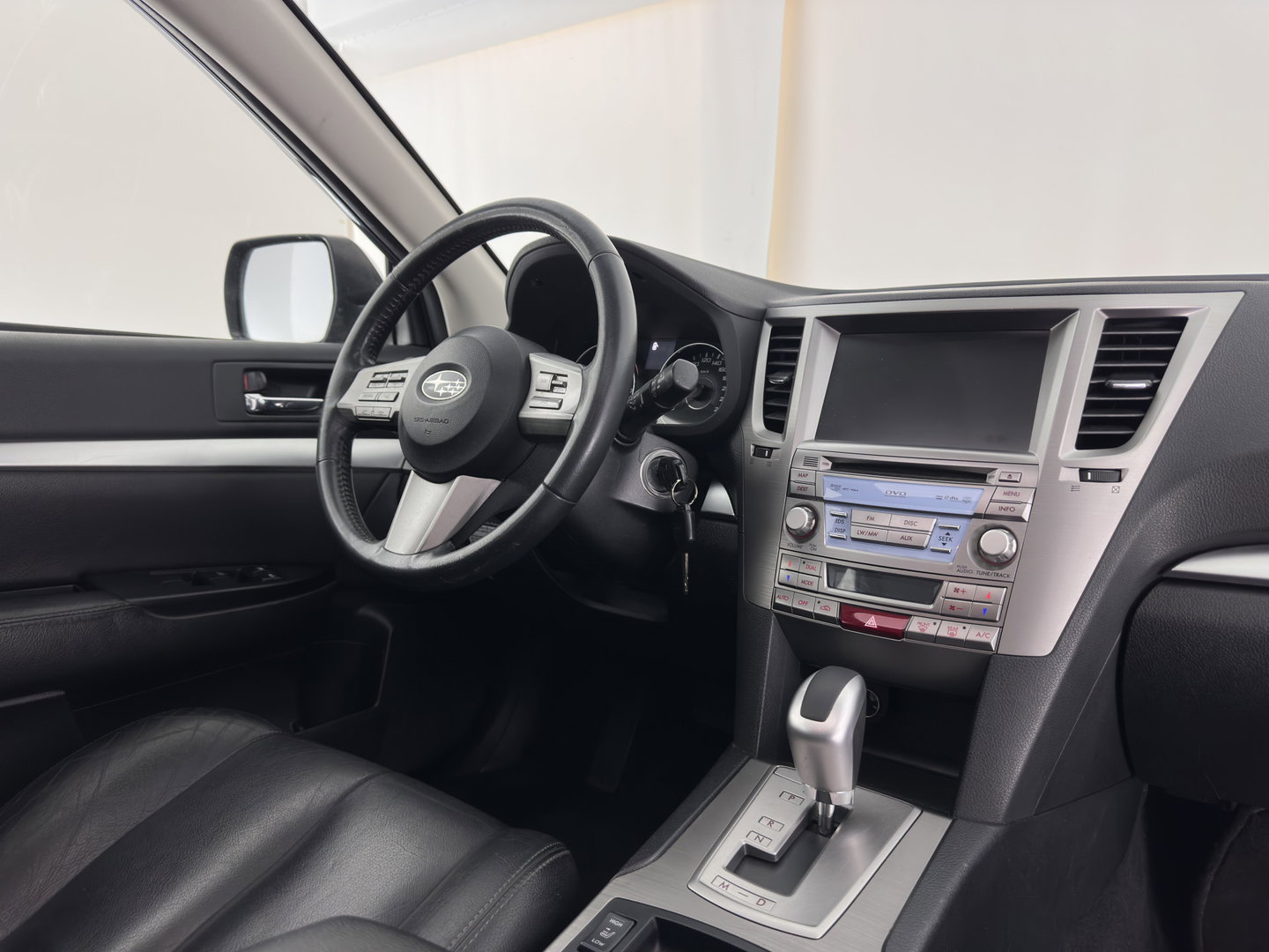 Subaru Outback 2.5i Exclusive Aut. *PANO | LEATHER | XENON | CAMERA | NAVI-FULLMAP | HEATED-COMFORTSEATS | SHIFTPADDLES | PRIVACYGLASS | ECC | PDC | CRUISE | 17''ALU | TOWBAR*