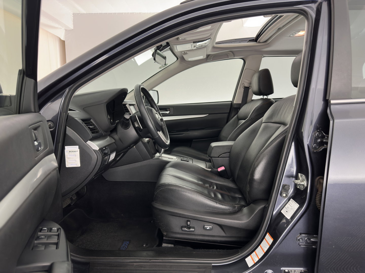 Subaru Outback 2.5i Exclusive Aut. *PANO | LEATHER | XENON | CAMERA | NAVI-FULLMAP | HEATED-COMFORTSEATS | SHIFTPADDLES | PRIVACYGLASS | ECC | PDC | CRUISE | 17''ALU | TOWBAR*