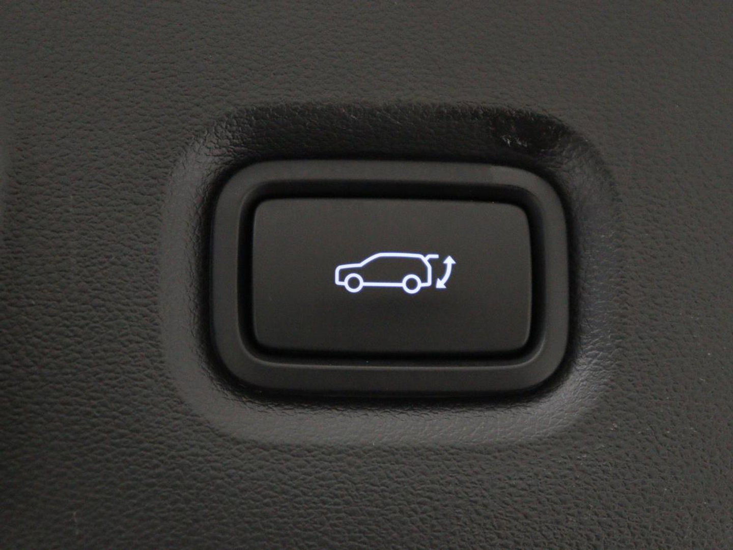 Hyundai IONIQ 5 Connect+ AWD 73kWh | Trekhaak | Leder | Head-up | Stuur/stoel verwarming | Adaptive cruise | Camera | Park assist | Carplay | Bose sound |