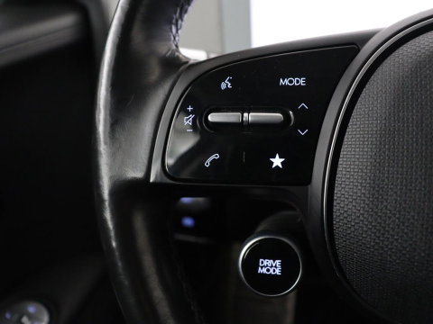 Hyundai IONIQ 5 Connect+ AWD 73kWh | Trekhaak | Leder | Head-up | Stuur/stoel verwarming | Adaptive cruise | Camera | Park assist | Carplay | Bose sound |