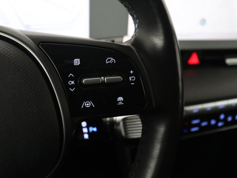 Hyundai IONIQ 5 Connect+ AWD 73kWh | Trekhaak | Leder | Head-up | Stuur/stoel verwarming | Adaptive cruise | Camera | Park assist | Carplay | Bose sound |