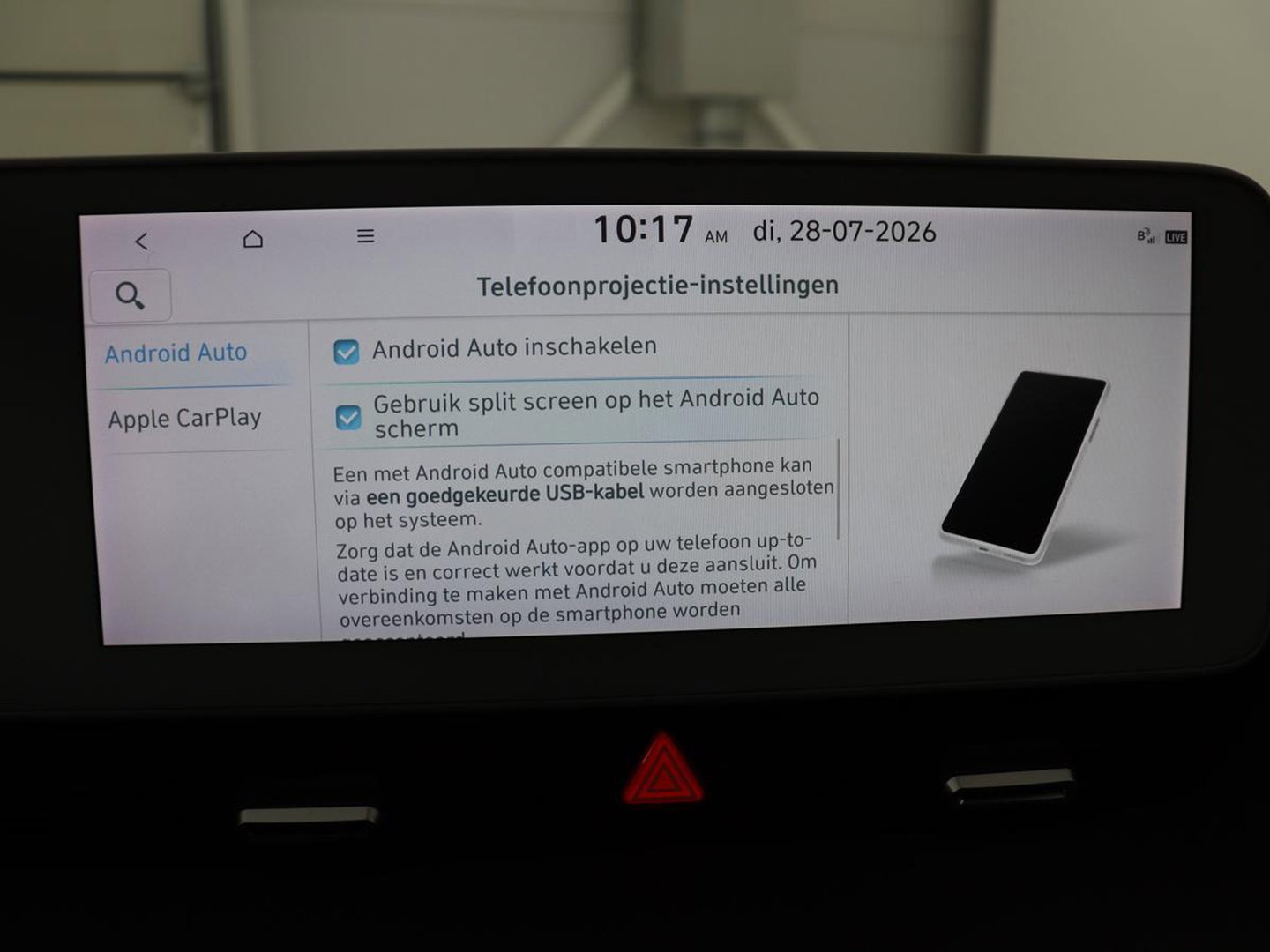 Hyundai IONIQ 5 Connect+ AWD 73kWh | Trekhaak | Leder | Head-up | Stuur/stoel verwarming | Adaptive cruise | Camera | Park assist | Carplay | Bose sound |