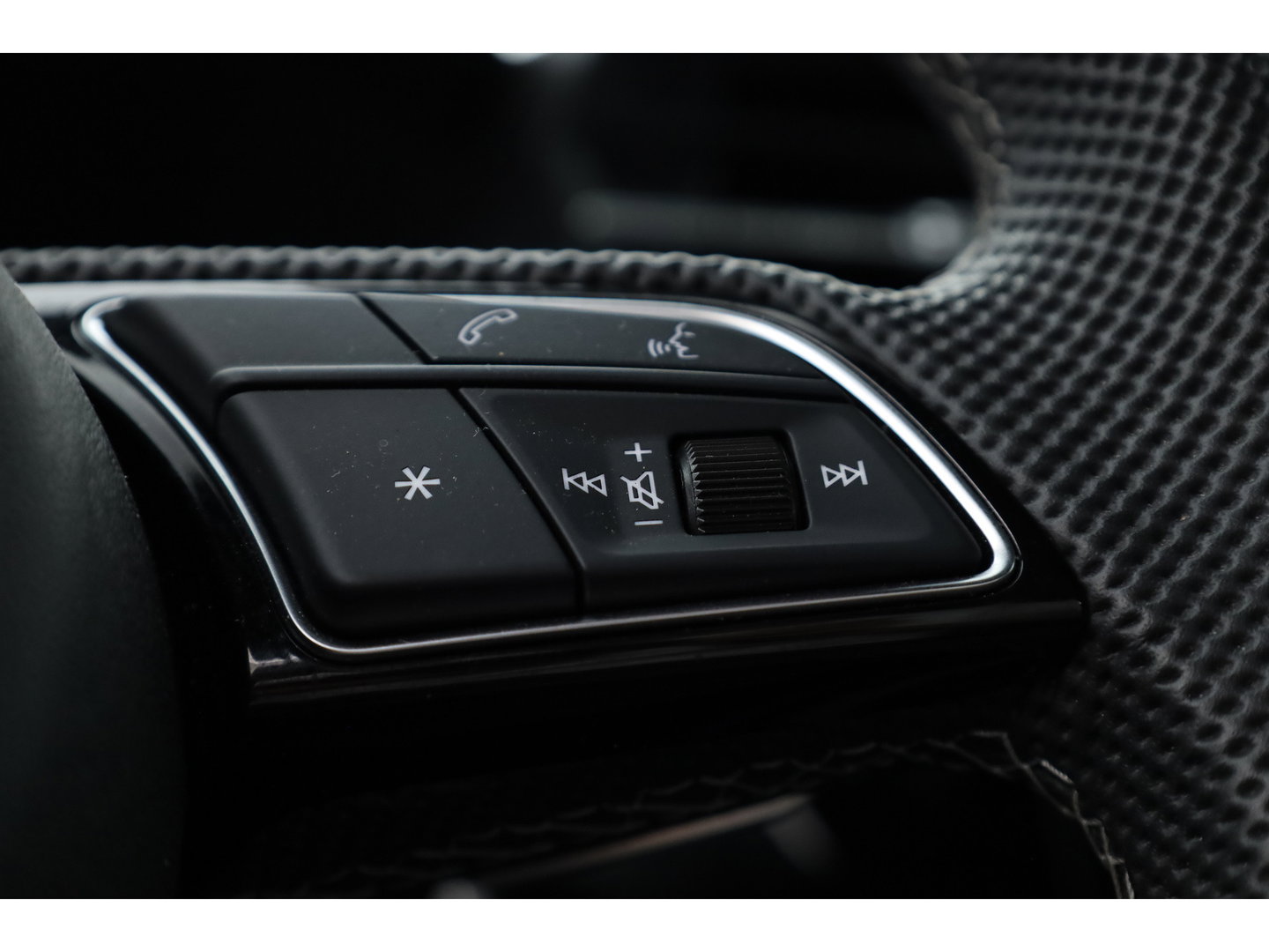 Audi A3 Sportback 40 TFSI e S edition | Matrix LED | Apple CarPlay | Adapt. Cruise | Keyless | Camera | 18'' | Navi |