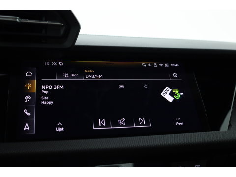 Audi A3 Sportback 40 TFSI e S edition | Matrix LED | Apple CarPlay | Adapt. Cruise | Keyless | Camera | 18'' | Navi |