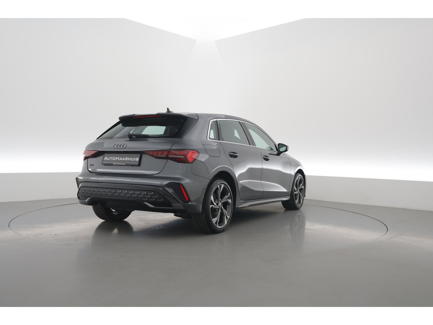 Audi A3 Sportback 40 TFSI e S edition | Matrix LED | Apple CarPlay | Adapt. Cruise | Keyless | Camera | 18'' | Navi |