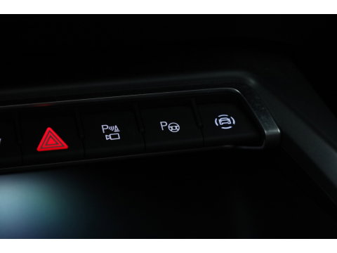 Audi A3 Sportback 40 TFSI e S edition | Matrix LED | Apple CarPlay | Adapt. Cruise | Keyless | Camera | 18'' | Navi |