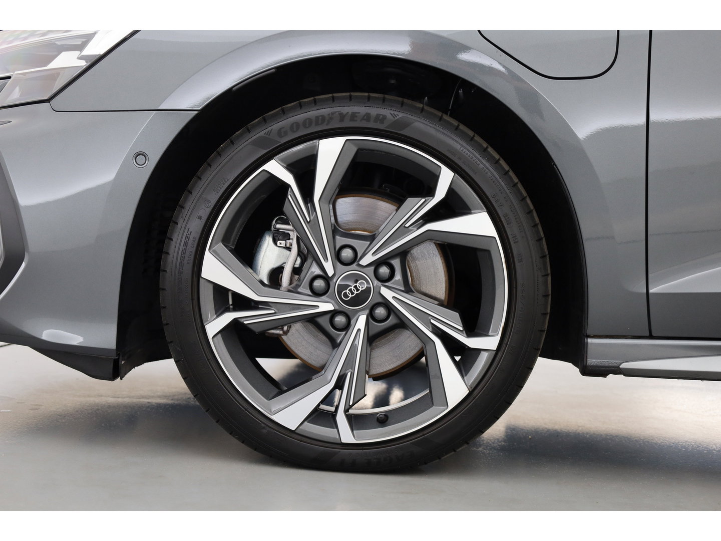 Audi A3 Sportback 40 TFSI e S edition | Matrix LED | Apple CarPlay | Adapt. Cruise | Keyless | Camera | 18'' | Navi |