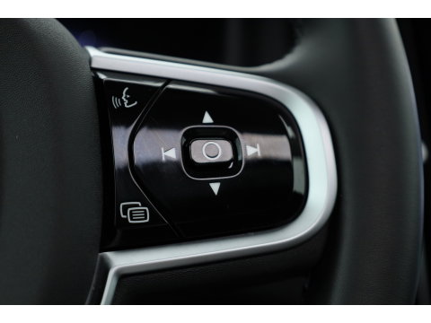 Volvo V60 2.0 T6 Plug-in hybrid AWD Plus Dark | Pano | HUD | Memory Seats | 360cam | 19'' | Leder | Bliss | Pilot Assist | H&K Audio