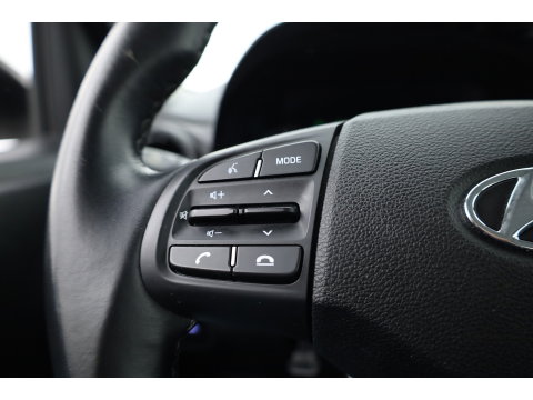 Hyundai i10 1.0 Comfort 5-zits | Rijklaar!! | Cruise Control | Lane Assist | DAB | Apple CarPlay & Android Auto