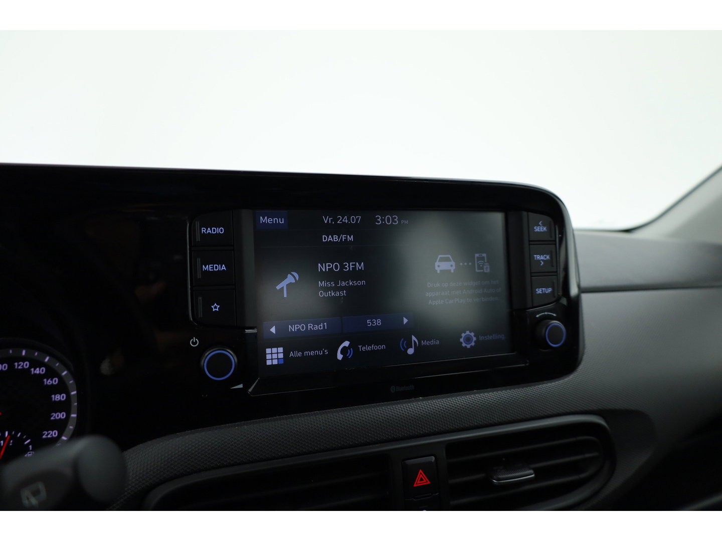 Hyundai i10 1.0 Comfort 5-zits | Rijklaar!! | Cruise Control | Lane Assist | DAB | Apple CarPlay & Android Auto