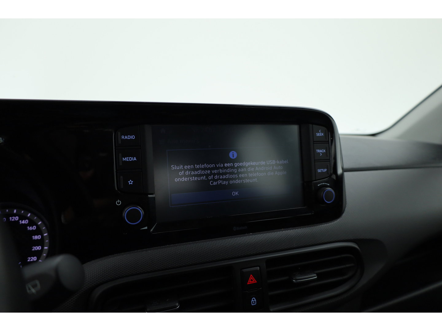 Hyundai i10 1.0 Comfort 5-zits | Rijklaar!! | Cruise Control | Lane Assist | DAB | Apple CarPlay & Android Auto