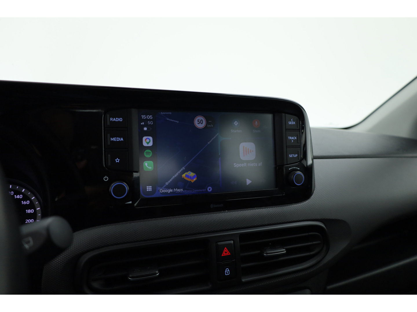 Hyundai i10 1.0 Comfort 5-zits | Rijklaar!! | Cruise Control | Lane Assist | DAB | Apple CarPlay & Android Auto