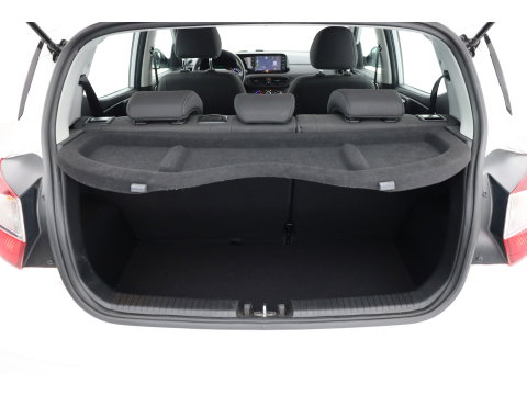 Hyundai i10 1.0 Comfort 5-zits | Rijklaar!! | Cruise Control | Lane Assist | DAB | Apple CarPlay & Android Auto