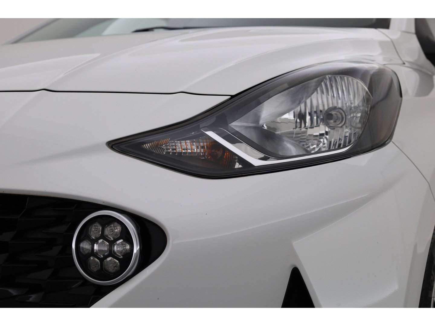 Hyundai i10 1.0 Comfort 5-zits | Rijklaar!! | Cruise Control | Lane Assist | DAB | Apple CarPlay & Android Auto